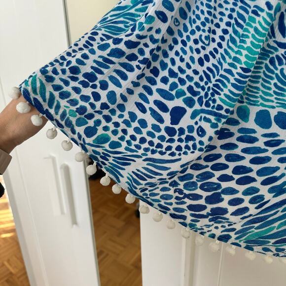 Lilly Pulitzer Nita Off-Shoulder Top Blue Tang Gang Print PomPom Trim,Size S,EUC - Picture 5 of 7